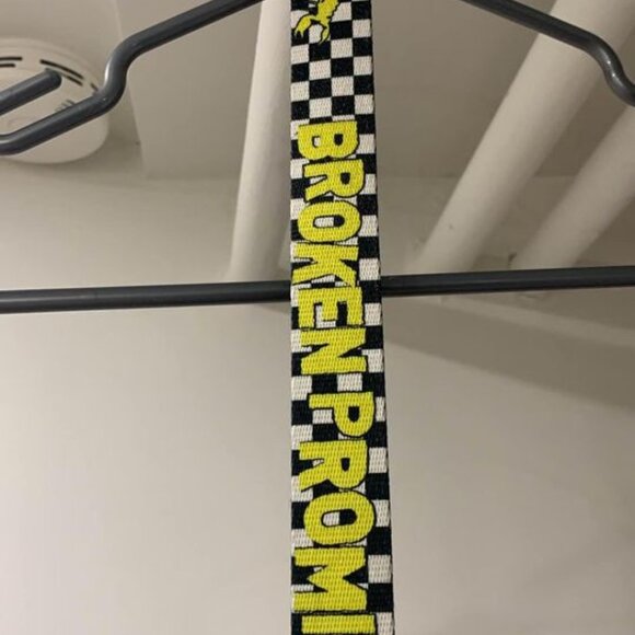 Y2k Checkered Belt - Picture 5 of 5